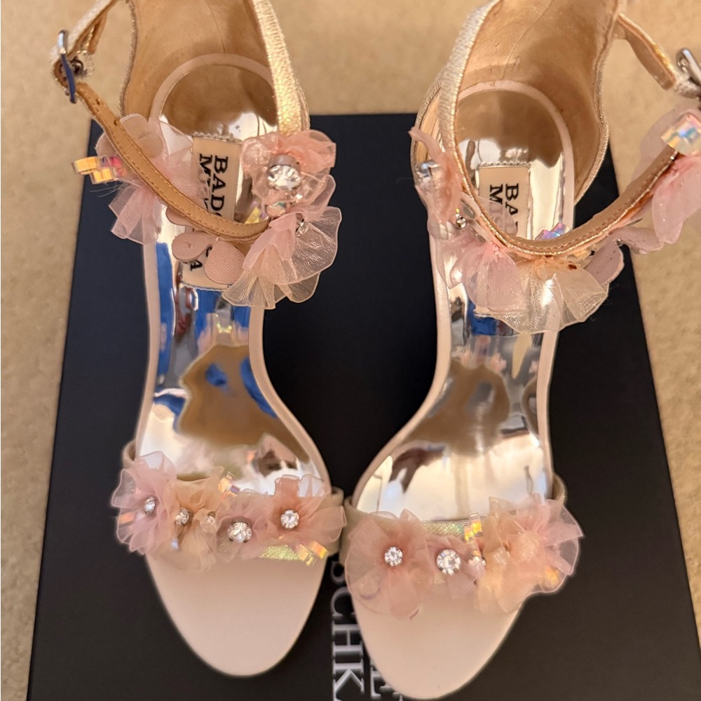 Badgley Mischka Nude Floral Embellished Heels - Picture 3 of 4